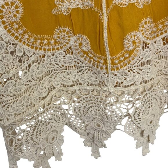 Ultra Pink NEW Gold Cream Embroidered Crochet Blouse Size Medium Summer Fesitval - Picture 4 of 9
